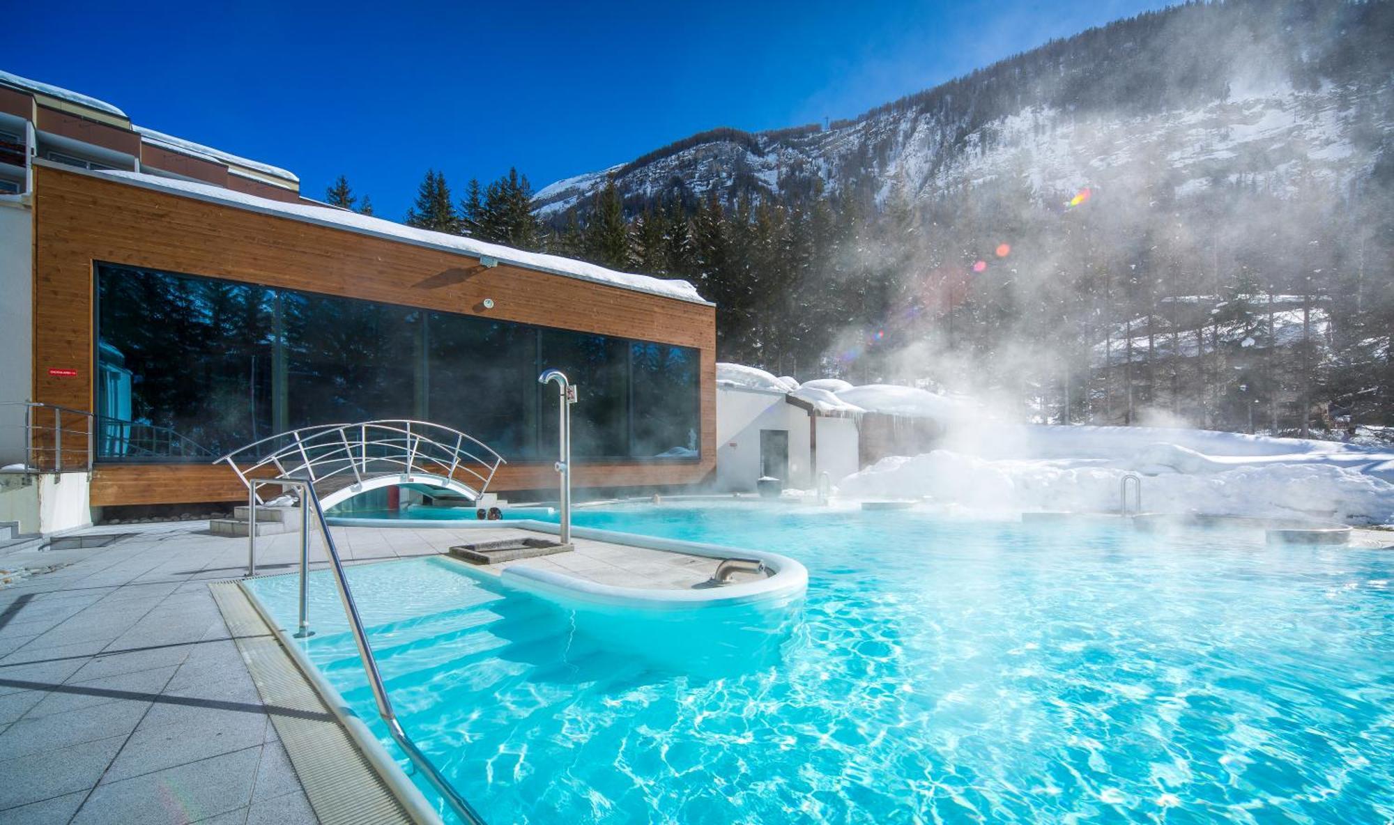 Le Bristol Leukerbad Exterior photo